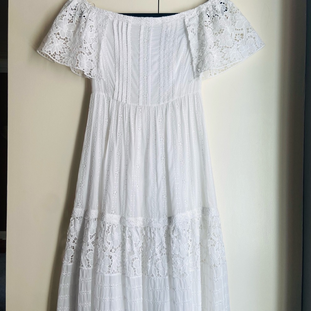 Valentino White Summer Tiered Maxi Dress Spa Collection - Picture 1 of 10